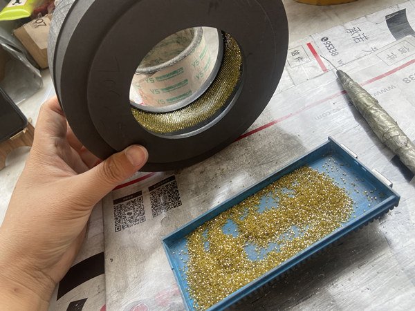 Proceso de sinterización de rodillo diamantado rotativo