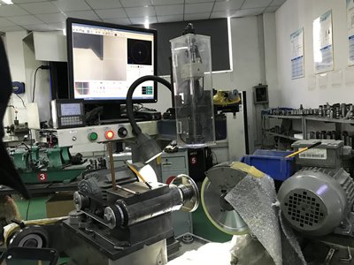 Proceso de sinterización de rodillo diamantado rotativo