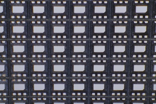 corte de encapsulados electrónicos